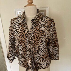 Chico's Leopard design cotton 3/4 inch sleeve blouse Size 1Tie waist.